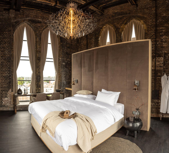 Bedroom 2, The Clock Tower, Weesp