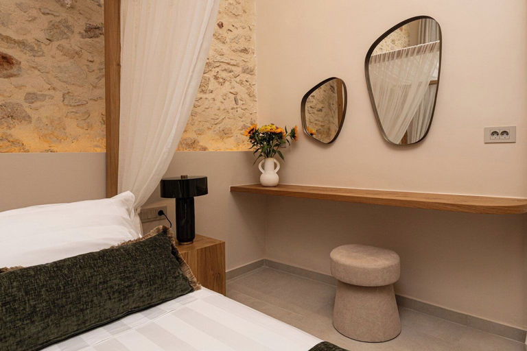 Bedroom 3, Madonna del Mare City Hotel, Crete