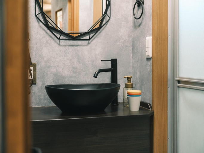 Bathroom 3, Tsubame INN Kuromon, Osaka