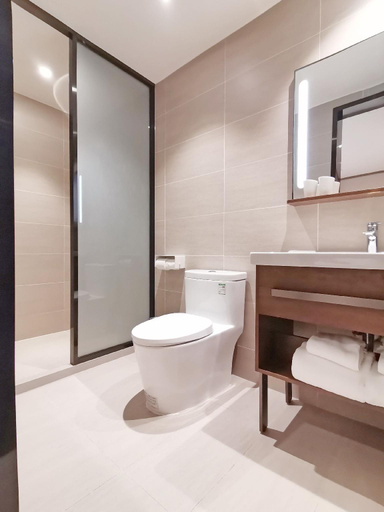 Bathroom 4, Hanting Hotel Beijing Happy Valley Fatou Subway Station, Beijing