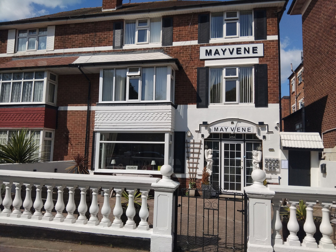 Exterior & Views 2, Mayvene, Lincolnshire