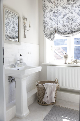 Bathroom, Liefde voor de Schlei, Schleswig-Flensburg