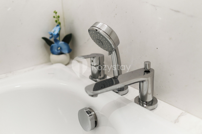 Bathroom 2, Inara by Kozystay - Cilandak, Jakarta Selatan