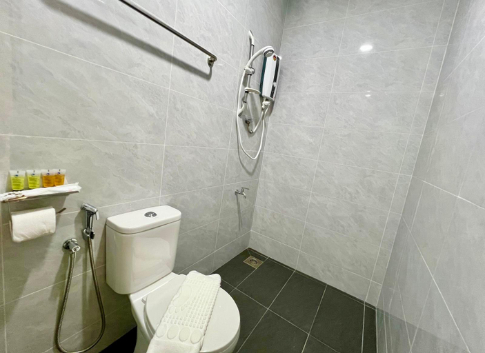 Bathroom 2, Infinity Hotel Iskandar Puteri, Johor Bahru