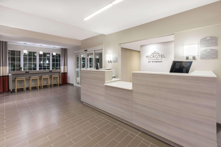 Public Area 3, Microtel Inn & Suites By Wyndham Perry, Noble