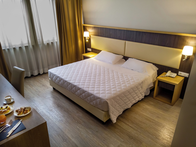 Bedroom 3, San Paolo Palace Hotel, Palermo