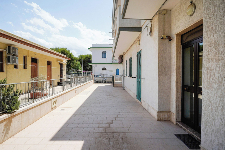 Exterior & Views 2, Appartamento a Torre Canne con balcone, Brindisi