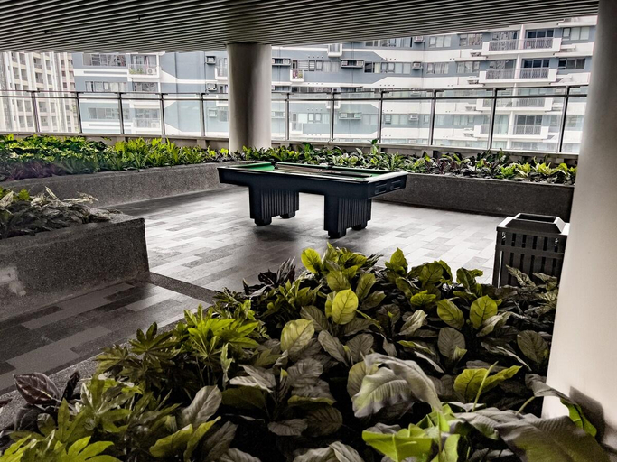 Others 3, Makati Apartment I, Makati City