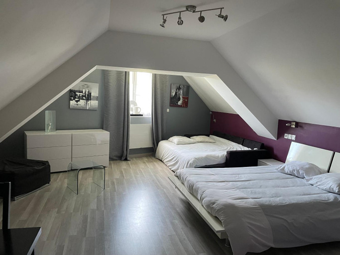 Bedroom 4, Auberge du Chateau, Sarthe