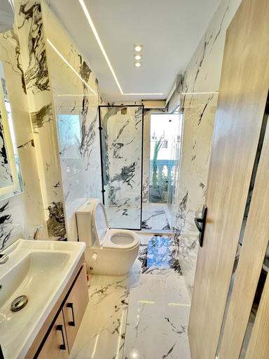 Bathroom 4, Pyramids Moon Hotel, Al-Ahram