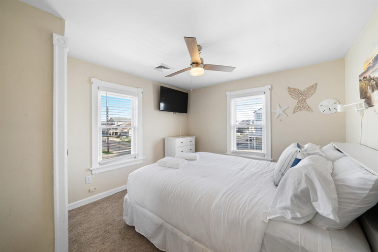 Bedroom 3, 4BR Shore House-Close To The Action, Cape May