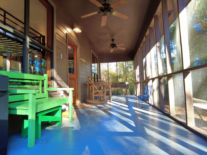 Food & Drinks 5, Little River Bluffs, Saint Tammany