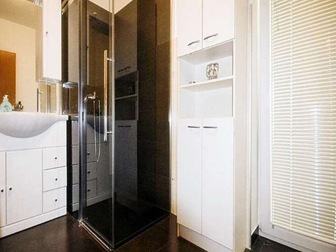 Shower 5, Apartments Radmila, Poreč