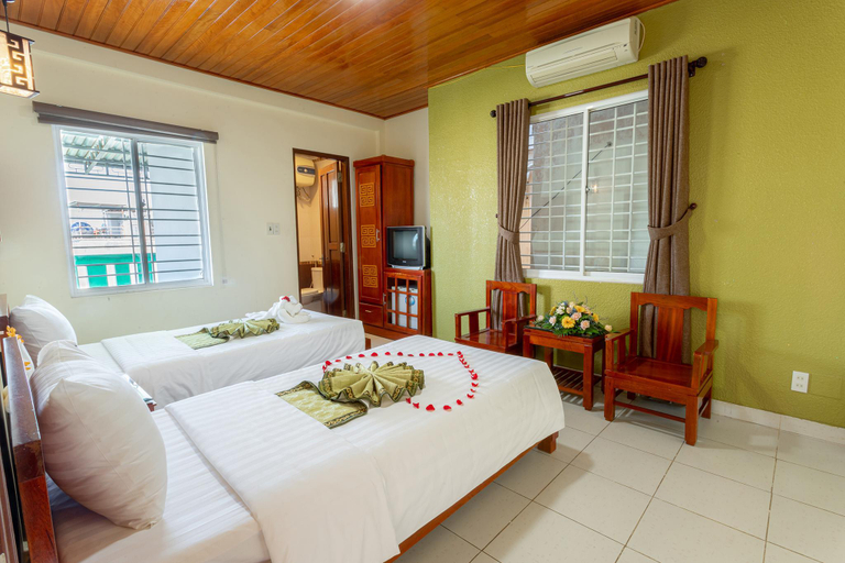 Bedroom 4, Amigo Hotel, Huế