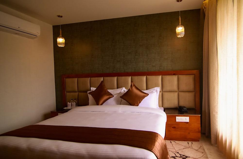 Bedroom 2, Golden Fern Resort by Eco Hospitality, Shimla