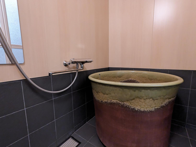 Bathroom 4, Moonlight Inn Kujo, Kyoto