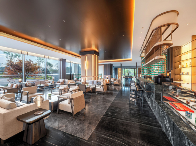 Food & Drinks 4, Howard Johnson By Wyndham Guotou Plaza Zigong, Zigong