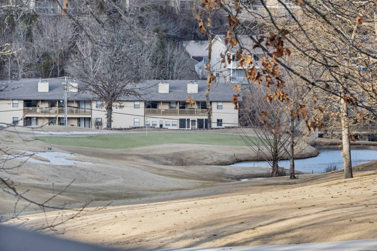 Exterior & Views 2, Royale Tee Retreat - Golf Dream, Taney