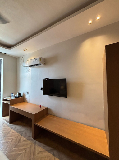Others 5, Royal Palm Inn, Faizabad