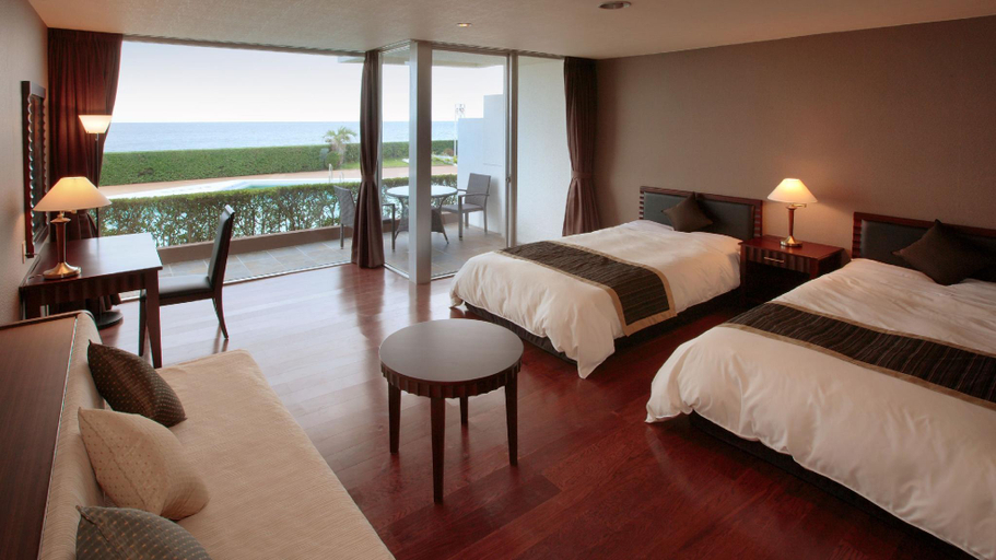 Bedroom 3, Kamogawa Grand Hotel, Kamogawa