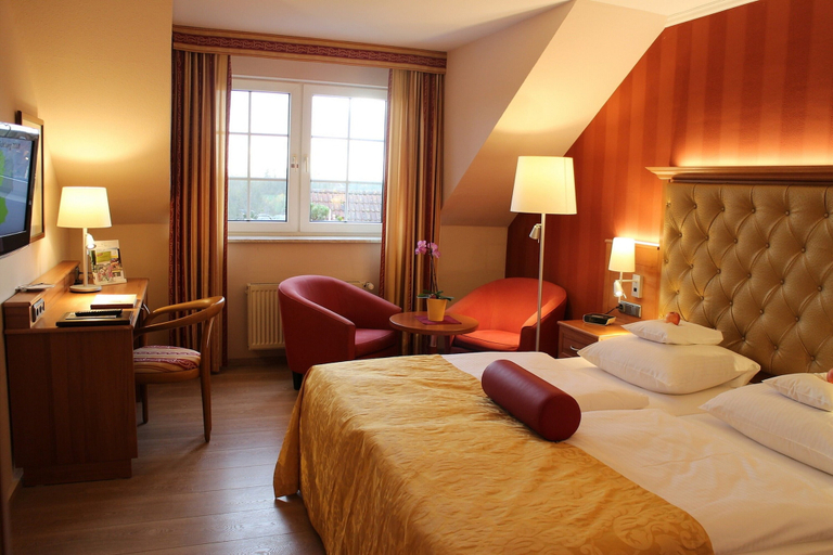 Bedroom 3, Hotel Zum Stein Wellness & Genuss Resort, Wittenberg