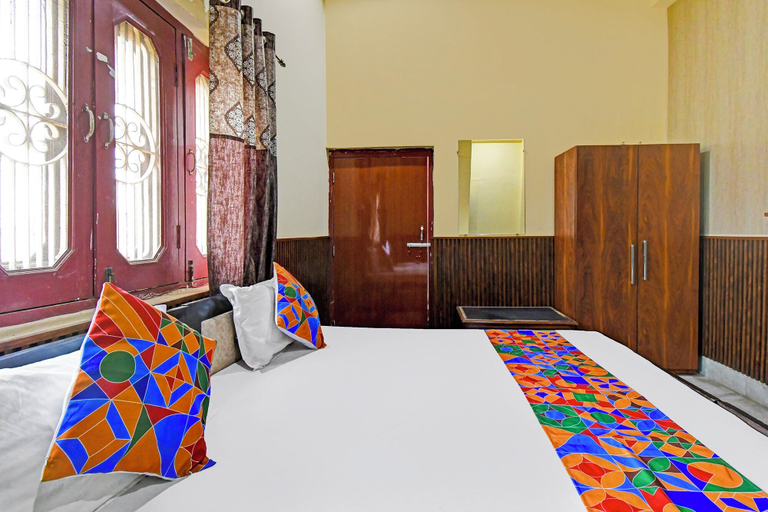 Bedroom 2, Fabhotel Raghunandan Inn, Faizabad