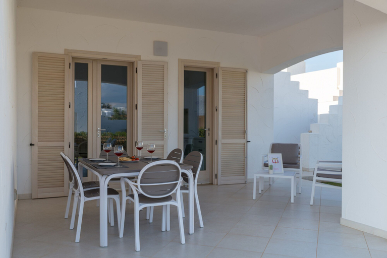 Room 4, Blue Sea - Villa Eolo 30 - Locz, Brindisi