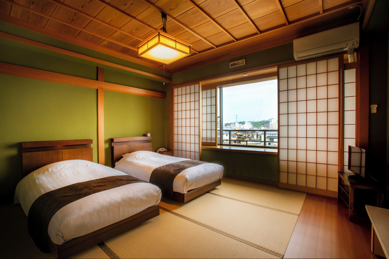 Bedroom 3, Yuyaruru Saisai, Kanazawa