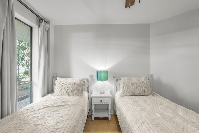 Bedroom, Summer House 103a, Baldwin