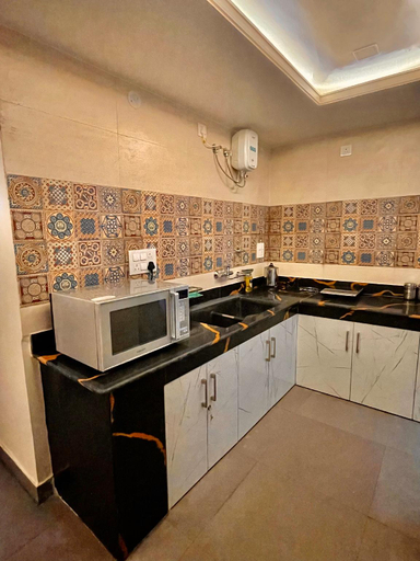 Others 4, AAMMK Homes., Shimla