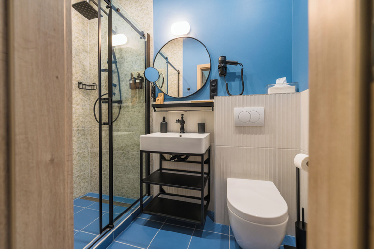 Bathroom 5, East-West Boutique Hotel Budapest, Budapesti