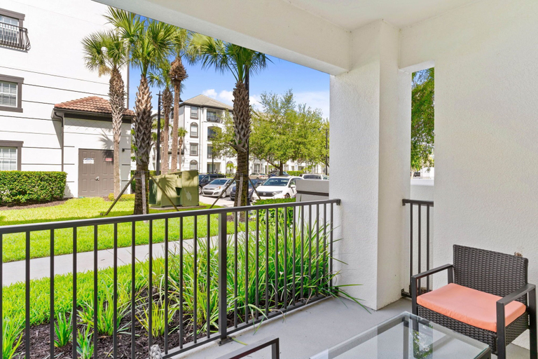 Others 1, 4012 Breakview Drive #110, Orange