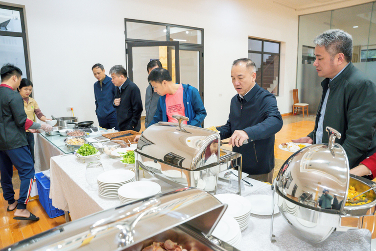 Food & Drinks 4, Núi Vàng Tràng An, Hoa Lư