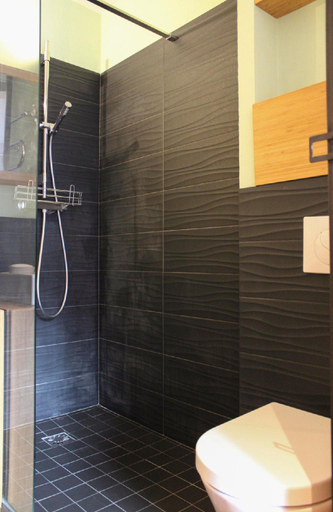 Bathroom, Charming Studio Steps from the Eiffel Tower, Paris