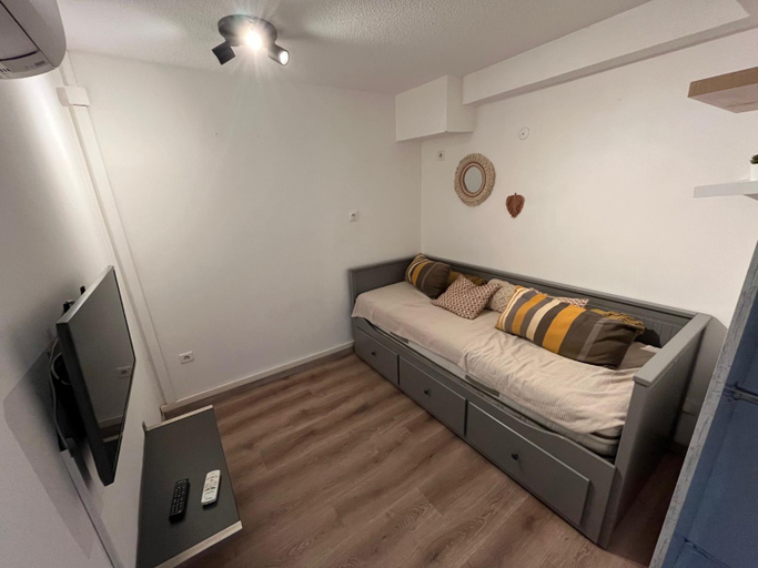 Bedroom 2, Le Relais de la Caleche, Var