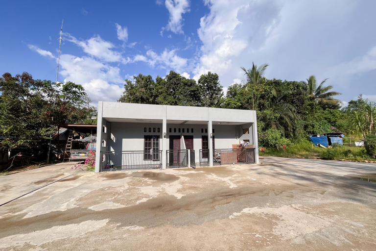 Exterior & Views 3, Urbanview DSulthan Guest House Syariah IKN, North Penajam Paser