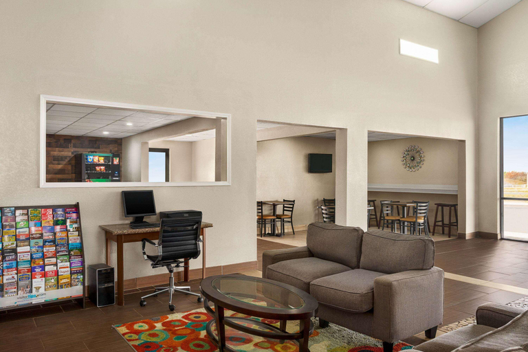Public Area 2, Super 8 By Wyndham Gainesville Tx, Cooke