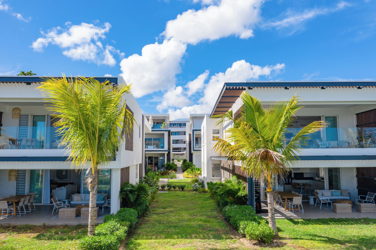 Exterior & Views 2, O'Biches by Horizon Holidays