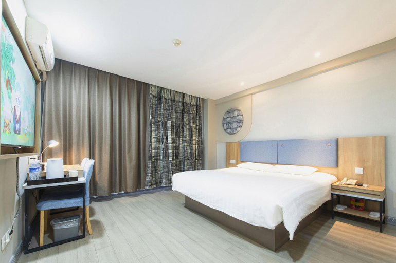 Bedroom 2, Home Inn Neo Beijing West Railway Station North Square, Beijing