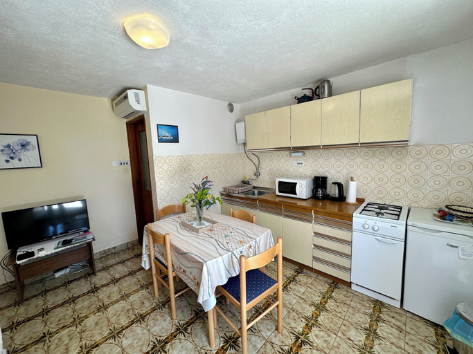 Others 5, Apartman Mona 2, Crikvenica