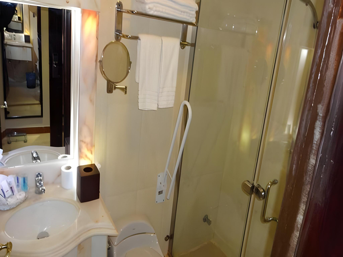 Bathroom 5, Qasr Al Sahab Hotel