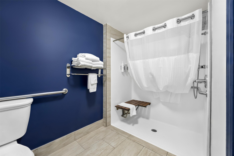 Bathroom 3, Spark by Hilton Biloxi Ocean Springs, Jackson