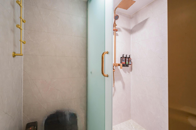 Bathroom 4, Dequan Luxury HuaYuan Hotel, Beijing