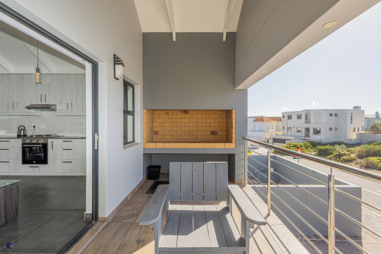 Others 5, Dalton's, Langebaan 10-sleeper, West Coast