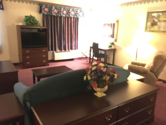 Bedroom 4, Baymont by Wyndham Mount Vernon Renfro Valley, Rockcastle