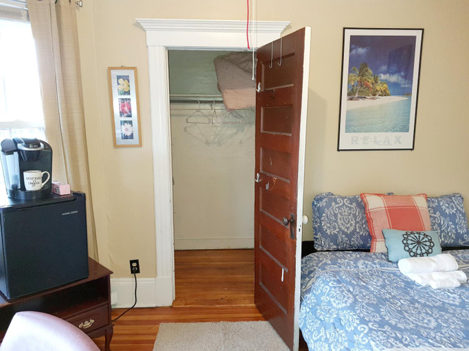 Bedroom 3, West End Haven, Hartford