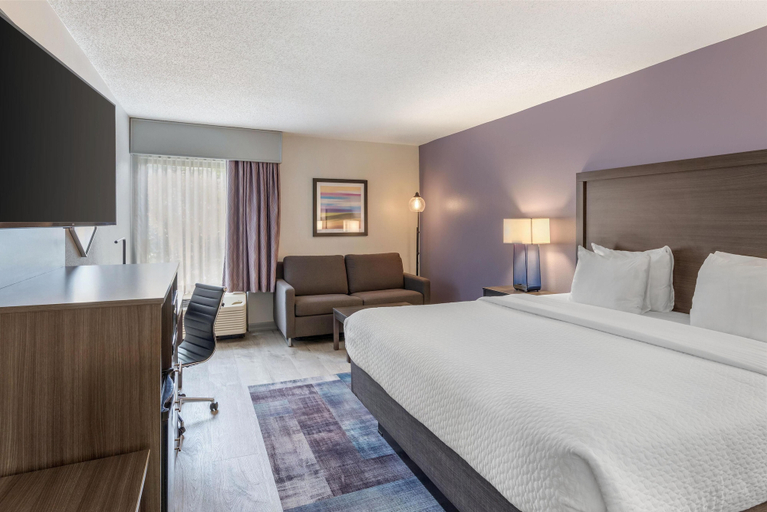 Bedroom 3, Best Western Hickory, Catawba