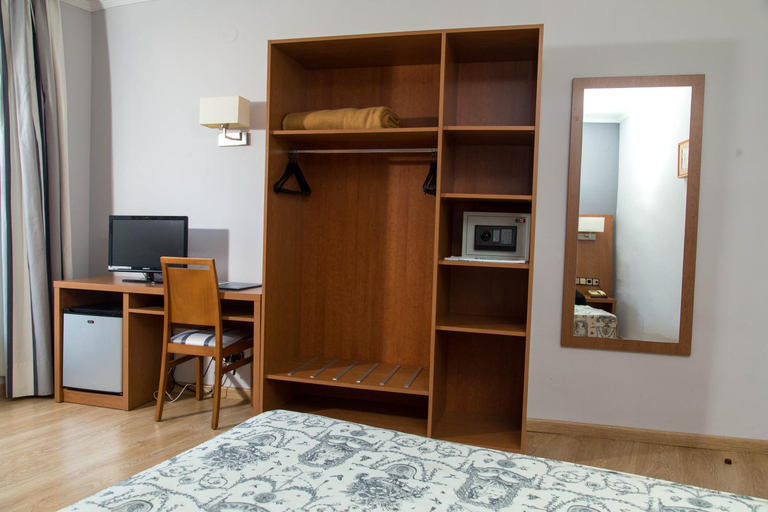 Bedroom 3, Ramblas Hotel, Barcelona