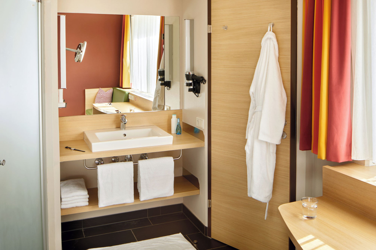 Bathroom 4, TUI BLUE Schladming, Liezen