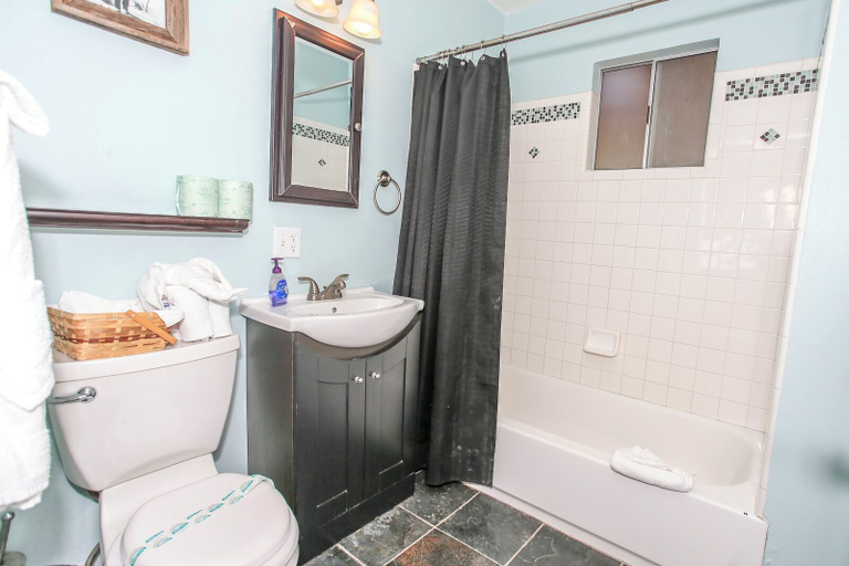 Bathroom, Rincon Cabin, San Bernardino